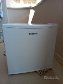 Mini Frigo Comfee RCD50WH1 bianco 47L  con cella