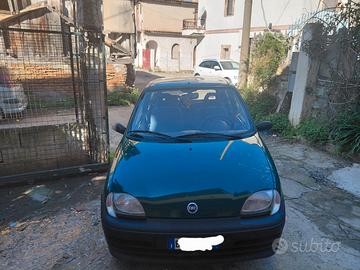 Auto pari al nuovo