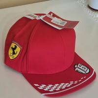 Cappellino Ferrari Leclerc 16