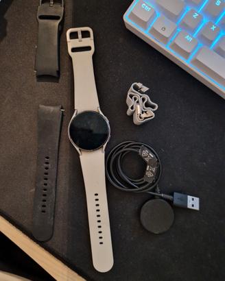 Samsung Watch 4 - Argento - Usato