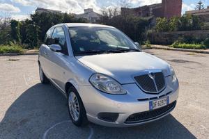 Lancia Ypsilon 1.2 Argento