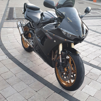 Yamaha R6