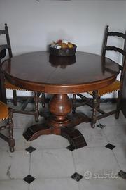 Set Tavolo vintage tondo allungabile + 4 sedie