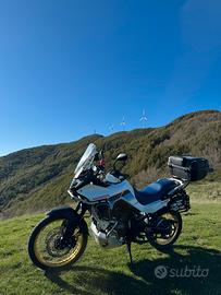 Honda Transalp xl750