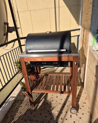 Barbecue a carbonella con carrello + utensili