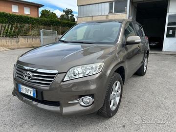 Toyota RAV 4 Crossover 2.2 D-4D 150 CV DPF Exclusi