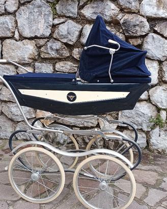 Carrozzina d’epoca Baby Cars anni ‘70