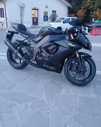 KAWASAKI  Ninja ZX 10 R  