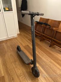 Monopattino Segway Ninebot ES2