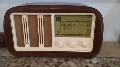 Radio Telefunken T21