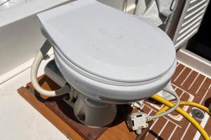 Wc elettrico osculati per barca in ceramica