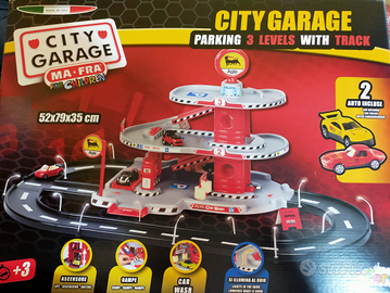 Garage 3 livelli con pista lunga 160cm