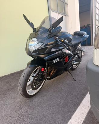 Suzuki Gsxr 750