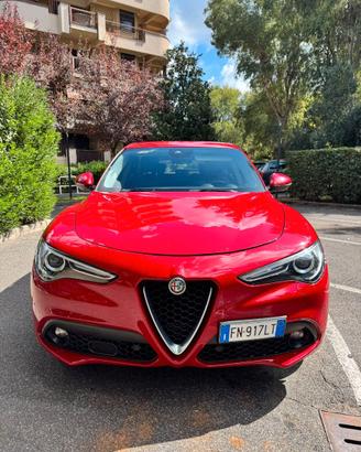 Alfa Romeo Stelvio 2.2 D180 CV AT8 - 120.000 km