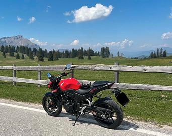 HONDA HORNET CB500 2025