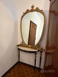 Console vintage con specchiera grande