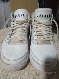 Scarpe Jordan numero 42