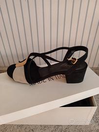 Scarpa modello Prada