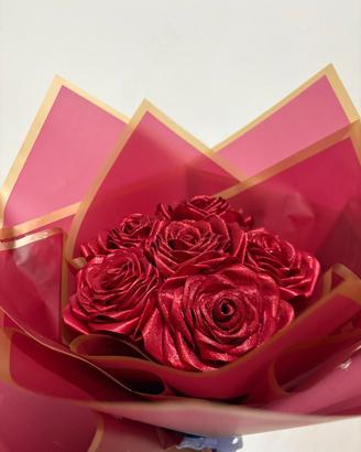 Bouquet di Rose in Raso Fatte a Mano