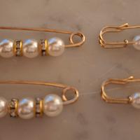 Acc Bijoux Set di quattro Spille da balia 