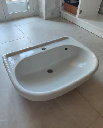 Lavandino per bagno