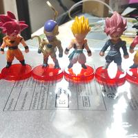 Dragon Ball 8 personaggi con piedistallo