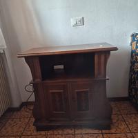 Mobiletto TV in legno