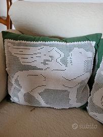 cuscino fatto a a mano da divano