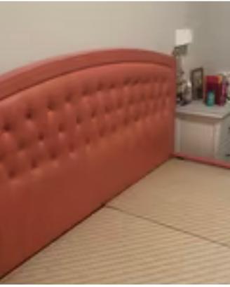 Letto Frau in pelle
