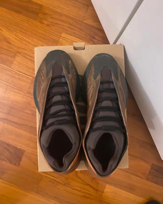 Yeezy 700 prezzo trattabile