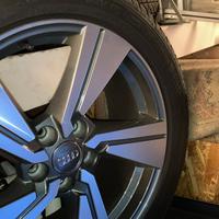 Cerchi audi orig a 5 razze dynamic R18 gomme inver
