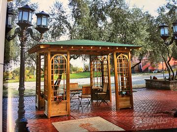 gazebo/casetta in legno