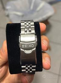 Seiko 5 GMT