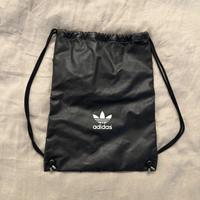 Adidas sacca nera edizione speciale con zip