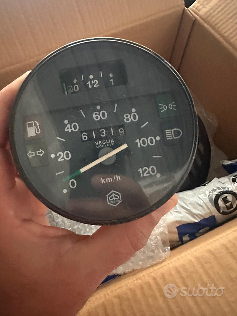 contachilometri Vespa Px arcobaleno “conservato” Accessori Moto