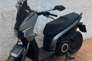 Scooter elettrico Silence 01+
