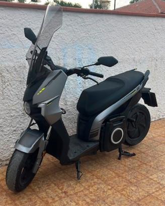 Scooter elettrico Silence 01+