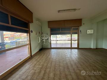 Locale commerciale zona Tyrsenia