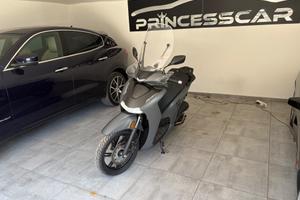 Honda SH 350 sport