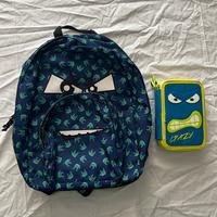 Set Zaino Invicta nuovo e astuccio con colori