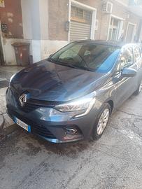 Renault Clio 1.5 diesel 85 CV 6 Speed 