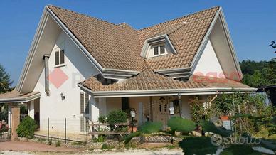 Villa o villino Frosinone [Cod. rif 3138179VRG]