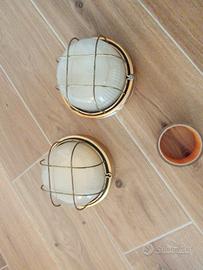 Coppia di 'Applique'