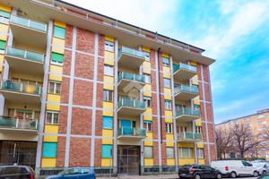 4 LOCALI A TORINO