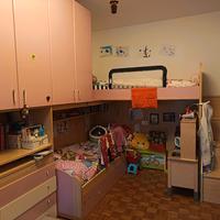 cameretta con letto a castello