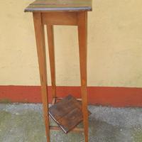 Trespolo Portavaso a Colonna In Legno Metà 1900.

