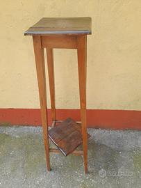 Trespolo Portavaso a Colonna In Legno Metà 1900.

