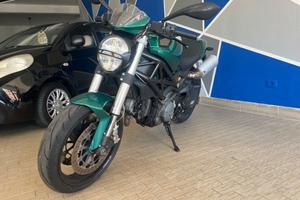 Ducati Monster 696plus