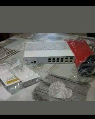 Switch Cisco 8 porte