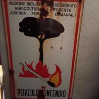 insegna smaltata 